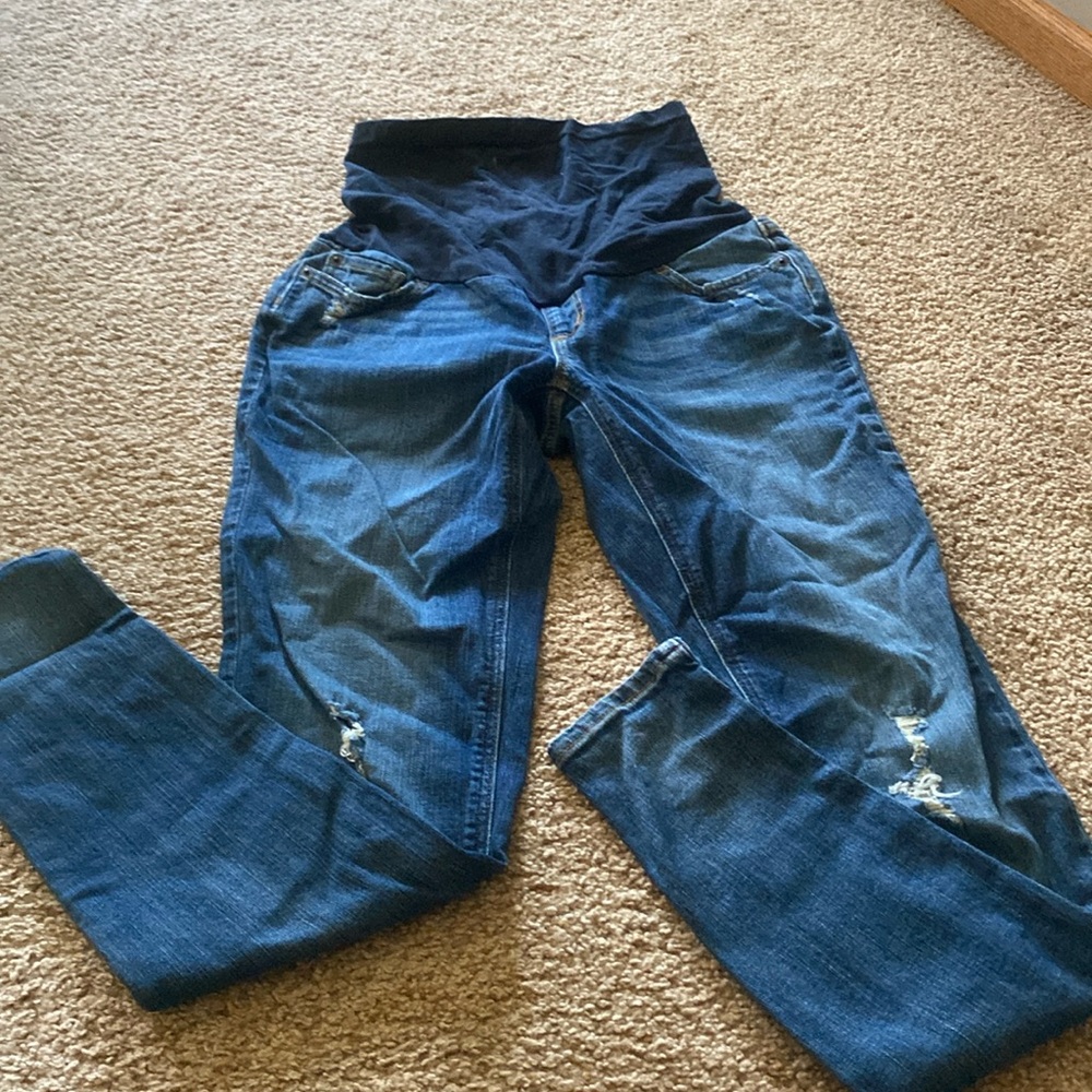 A Pea in the Pod maternity jeans. Skinny. Size 29
